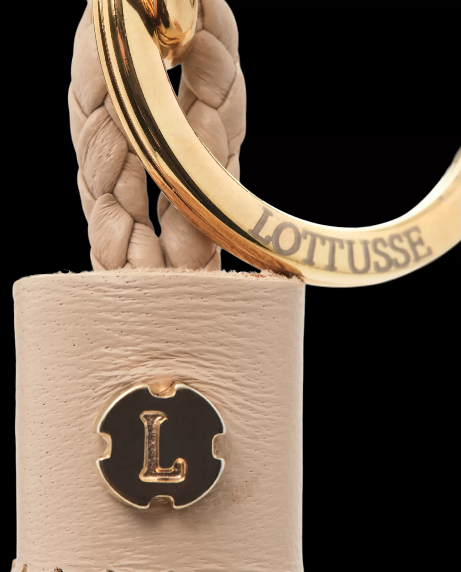 Key Holders | Key Holders | Lottusse 1877 Keyring Natural