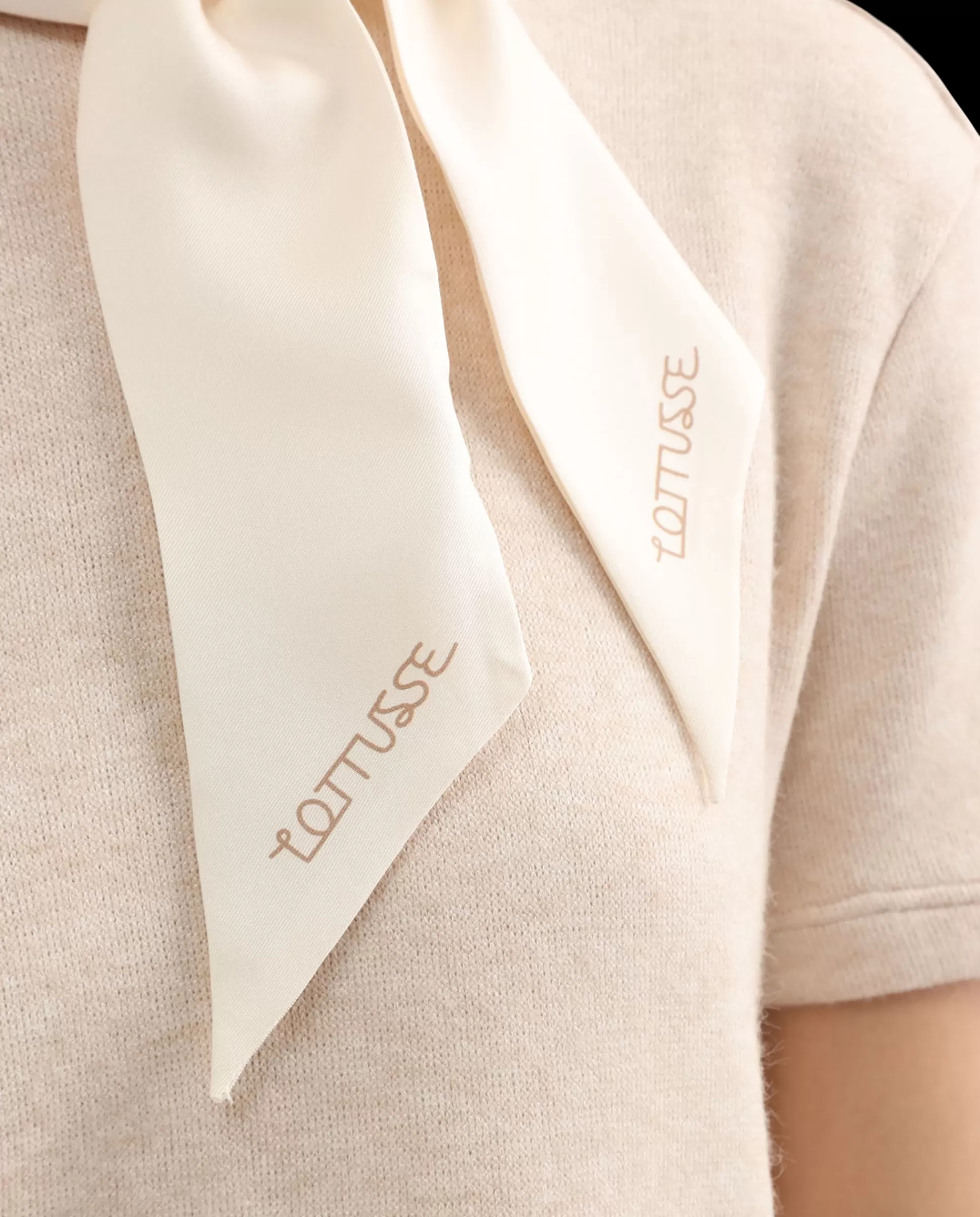 Womens Scarves | Lottusse 1877 Scarf Off-white